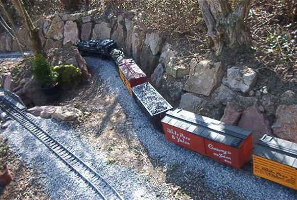 Mallet mit G&uuml;terzug